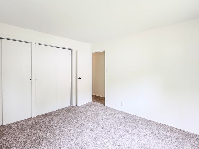 1244 Melbourne Court, New Haven, IN 46774