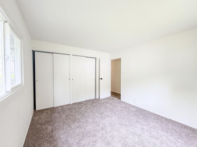 1244 Melbourne Court, New Haven, IN 46774