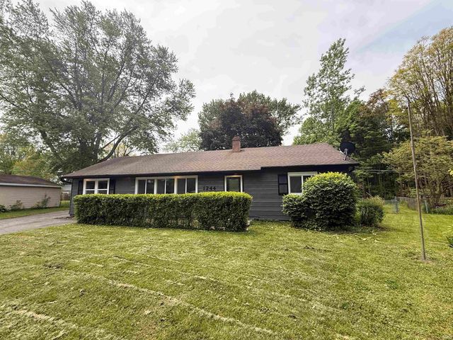 1244 Melbourne Court, New Haven, IN 46774