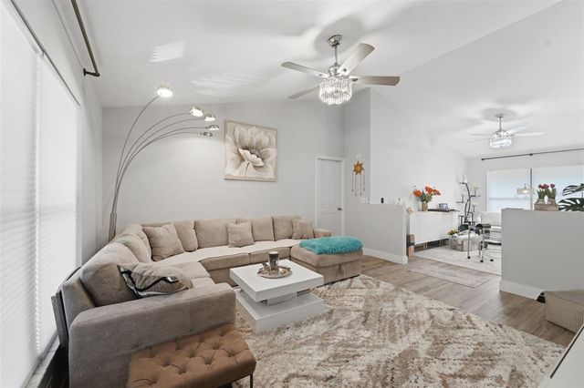 2530 M AND M LANE, Orange City, FL 32763