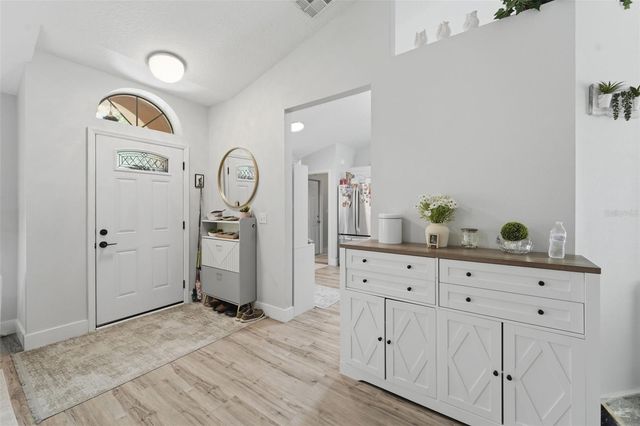 2530 M AND M LANE, Orange City, FL 32763