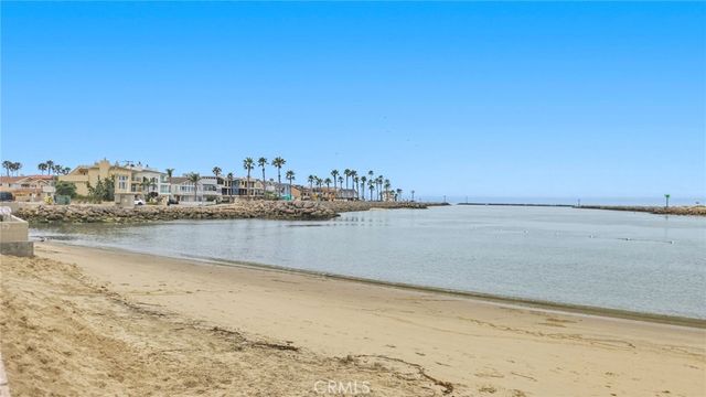 1140 Cadiz Court, Oxnard, CA 93035