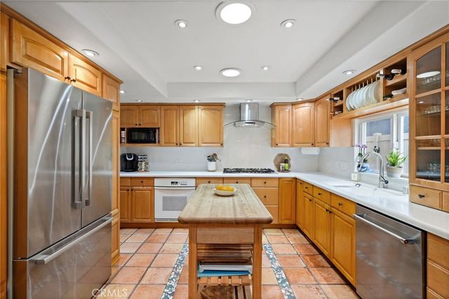 1140 Cadiz Court, Oxnard, CA 93035