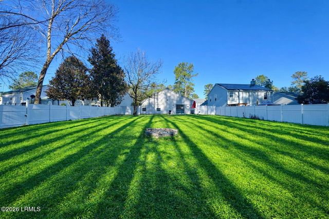 82 Pine Ridge Drive, Bluffton, SC 29910