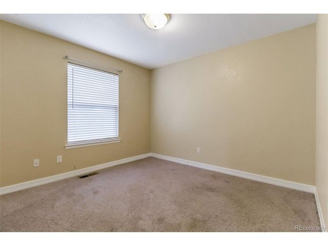 2309 Bluebells Dr, Evans, CO 80620