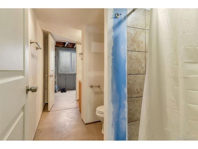 2309 Bluebells Dr, Evans, CO 80620
