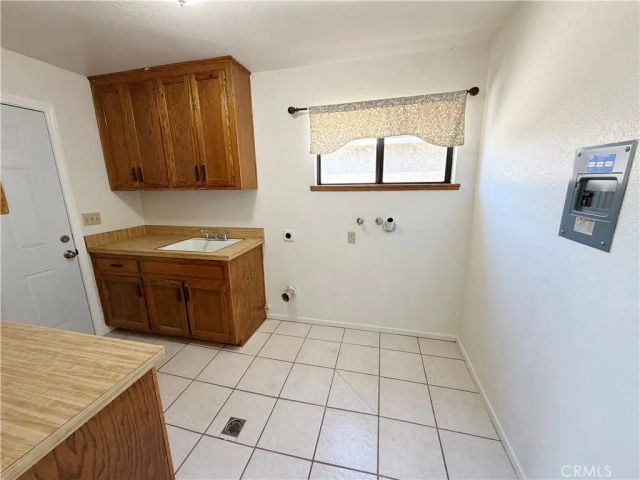 4564 Rudisill, Montclair, CA 91763