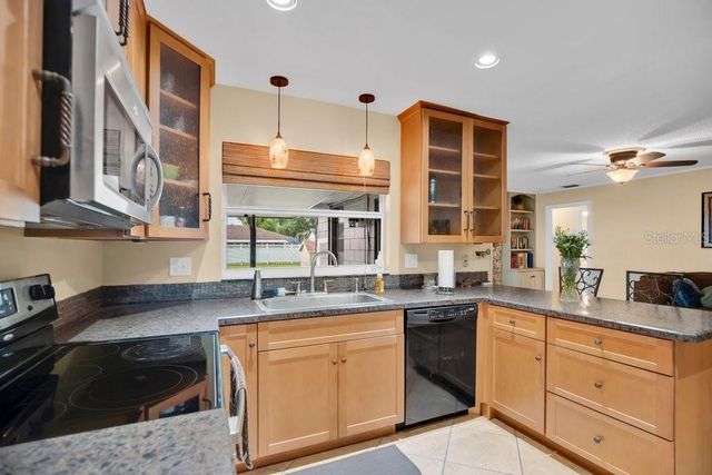 4856 WHISTLER DRIVE, Orlando, FL 32812