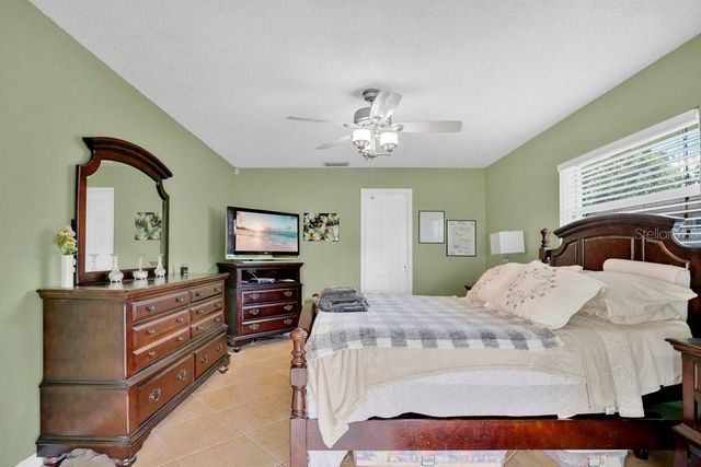 4856 WHISTLER DRIVE, Orlando, FL 32812