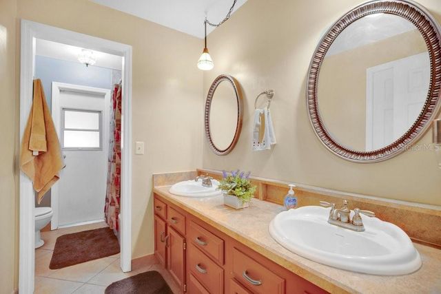 4856 WHISTLER DRIVE, Orlando, FL 32812