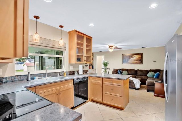 4856 WHISTLER DRIVE, Orlando, FL 32812
