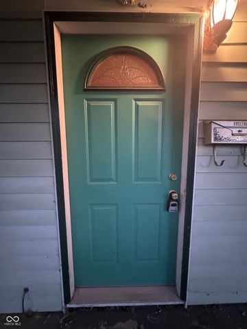 667 S Alpha Avenue, Brownsburg, IN 46112