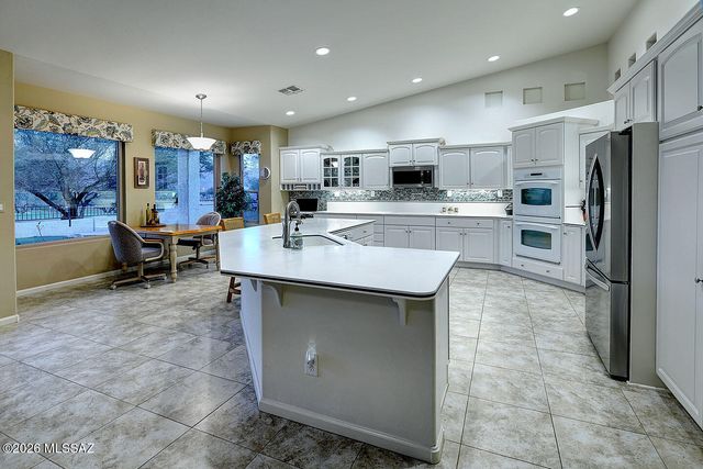 38433 S Skyline Drive, Tucson, AZ 85739