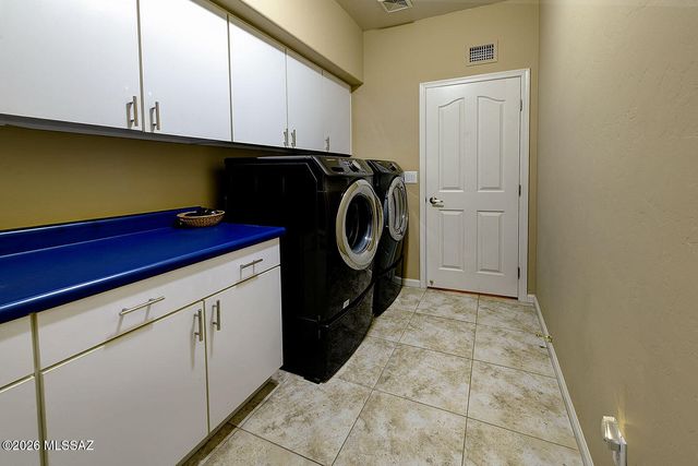 38433 S Skyline Drive, Tucson, AZ 85739