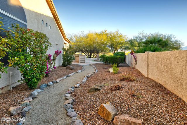 38433 S Skyline Drive, Tucson, AZ 85739