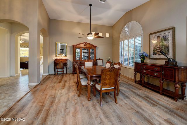 38433 S Skyline Drive, Tucson, AZ 85739