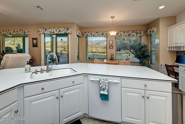 38433 S Skyline Drive, Tucson, AZ 85739