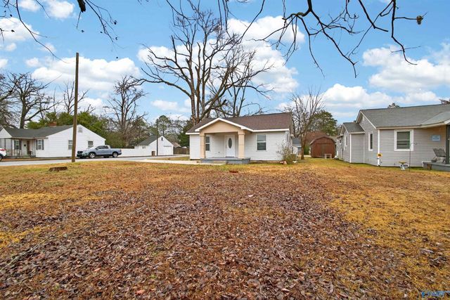 1002 7th Avenue SE, Decatur, AL 35601
