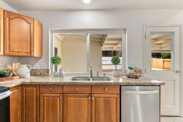 1674 Palomar Drive, San Marcos, CA 92069