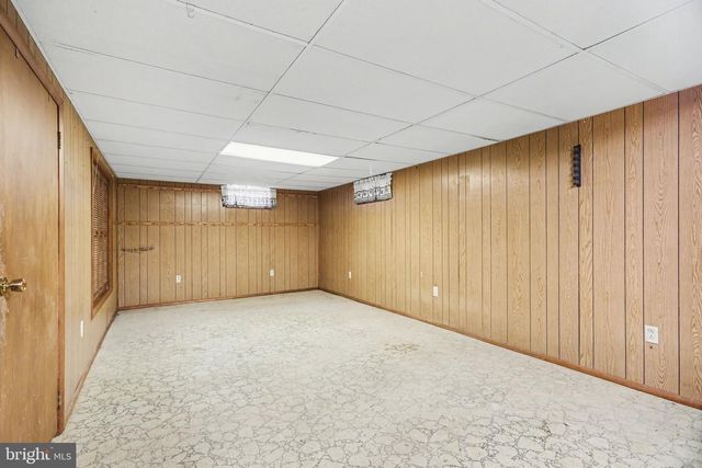250 SPANGLERS MILL RD, New Cumberland, PA 17070