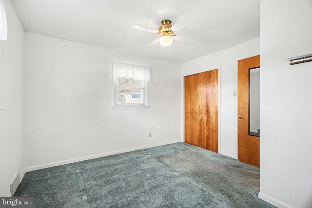 250 SPANGLERS MILL RD, New Cumberland, PA 17070