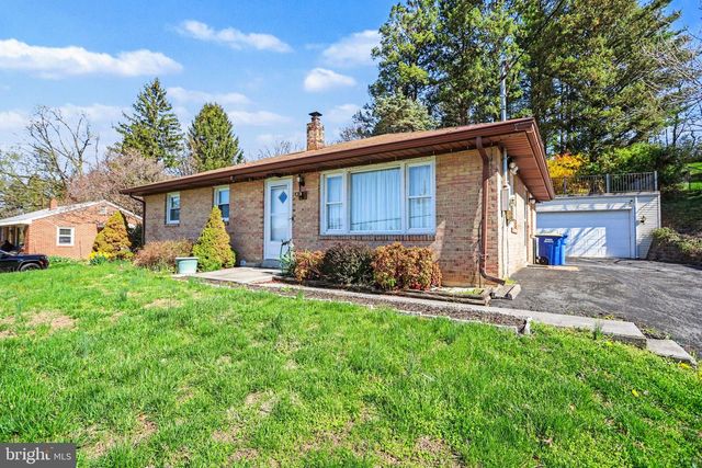 250 SPANGLERS MILL RD, New Cumberland, PA 17070