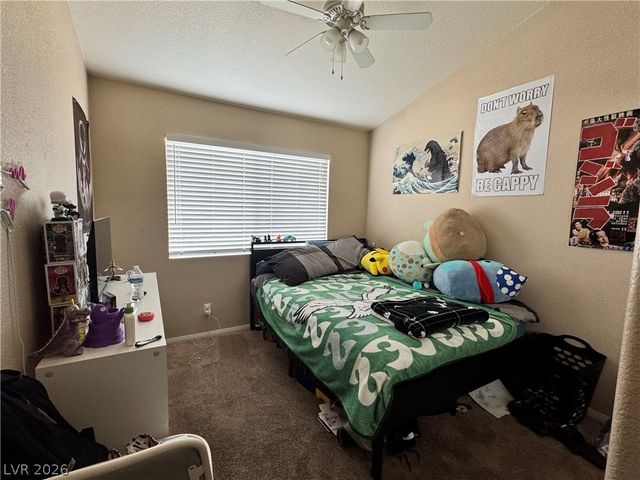 8431 Tiger Woods Avenue, Las Vegas, NV 89128