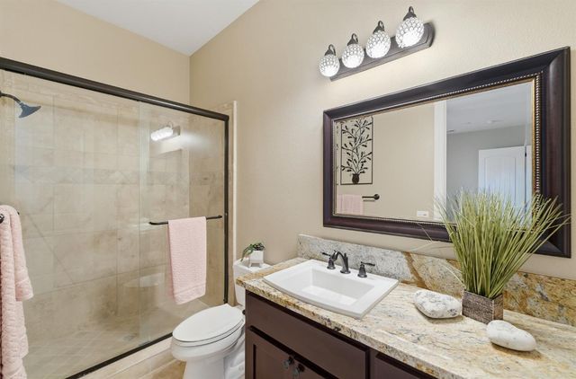 10717 Goldsborough Cir, Oakdale, CA 95361