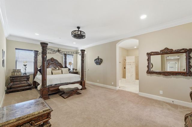 10717 Goldsborough Cir, Oakdale, CA 95361