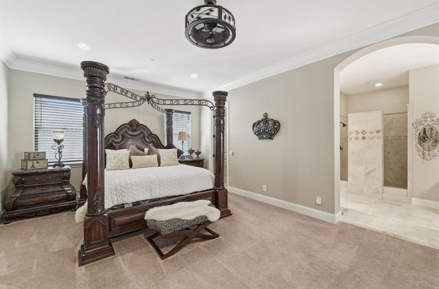 10717 Goldsborough Cir, Oakdale, CA 95361