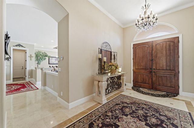 10717 Goldsborough Cir, Oakdale, CA 95361