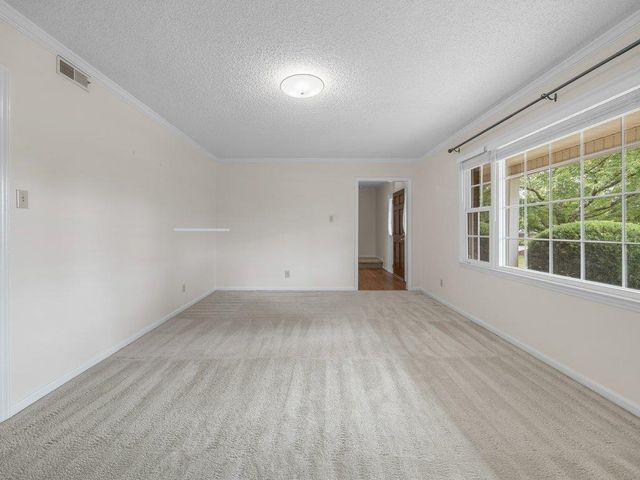 10 Sally Street, Spartanburg, SC 29301