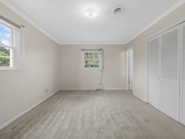 10 Sally Street, Spartanburg, SC 29301