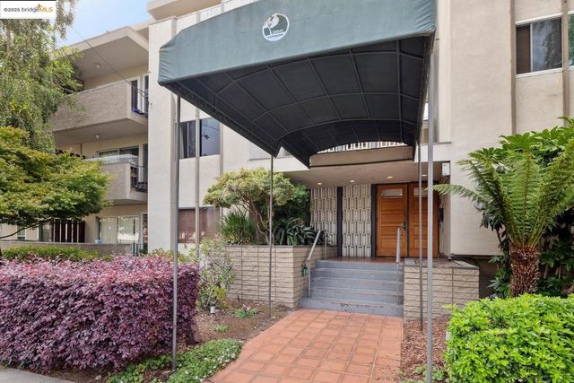 360 Vernon ST APT 205, Oakland, CA 94610