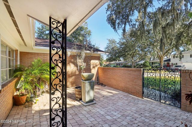 1630 WESTMINISTER Avenue, Jacksonville, FL 32210