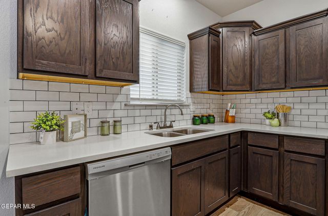 7775 ENCHANTED VIEW Drive, El Paso, TX 79911