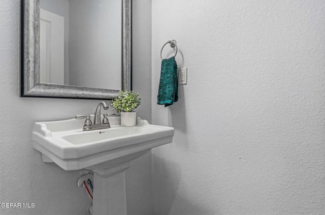 7775 ENCHANTED VIEW Drive, El Paso, TX 79911