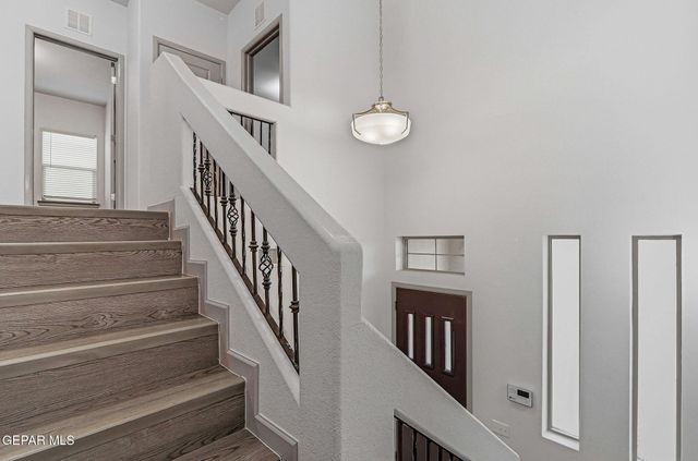 7775 ENCHANTED VIEW Drive, El Paso, TX 79911