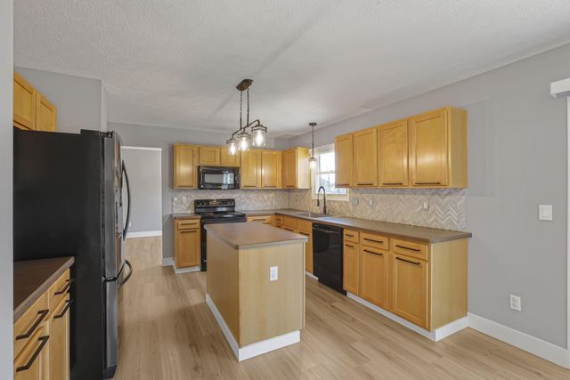 395 Grinnell Street, Pickerington, OH 43147