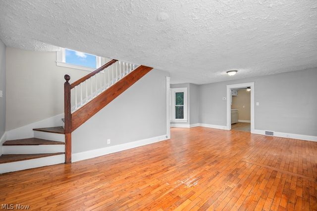 7219 Butternut Ridge Road, Grafton, OH 44044