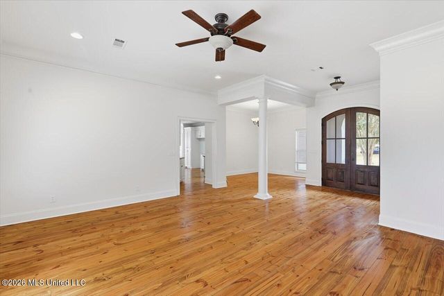 205 Asbury Lane Drive, Brandon, MS 39042