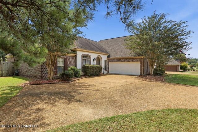 205 Asbury Lane Drive, Brandon, MS 39042