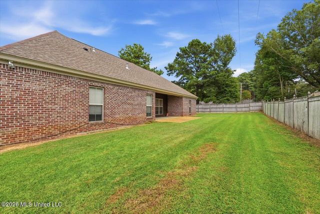 205 Asbury Lane Drive, Brandon, MS 39042