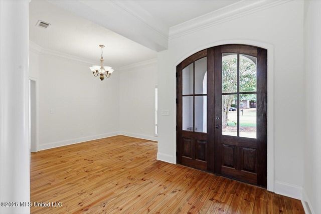 205 Asbury Lane Drive, Brandon, MS 39042