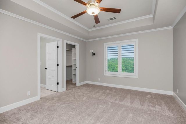 4614 NE Park Springs Court, Lee's Summit, MO 64064