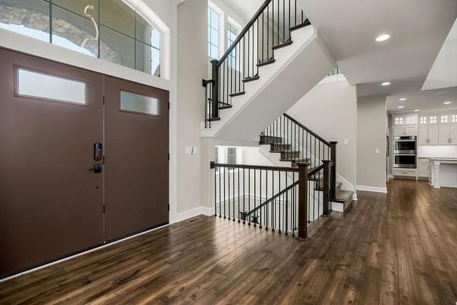 4614 NE Park Springs Court, Lee's Summit, MO 64064