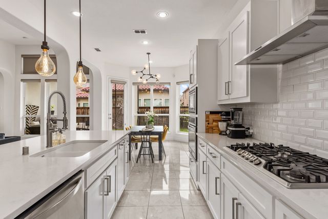 6101 Mickelson Way, Mckinney, TX 75070