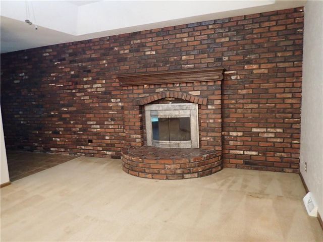 1608 SW 20th Street, Blue Springs, MO 64015