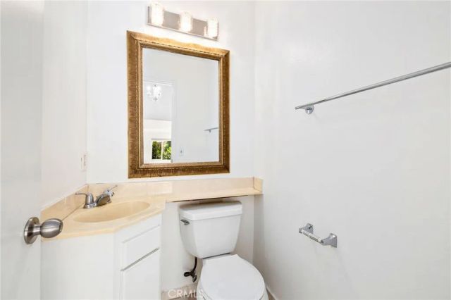 1230 S Barranca Avenue F, Glendora, CA 91740