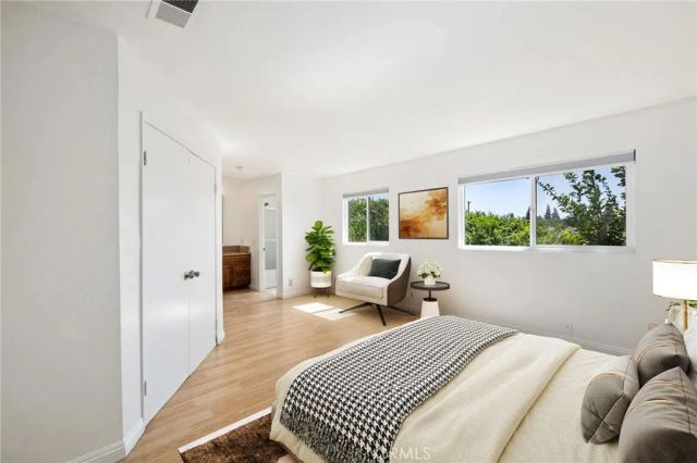 1230 S Barranca Avenue F, Glendora, CA 91740